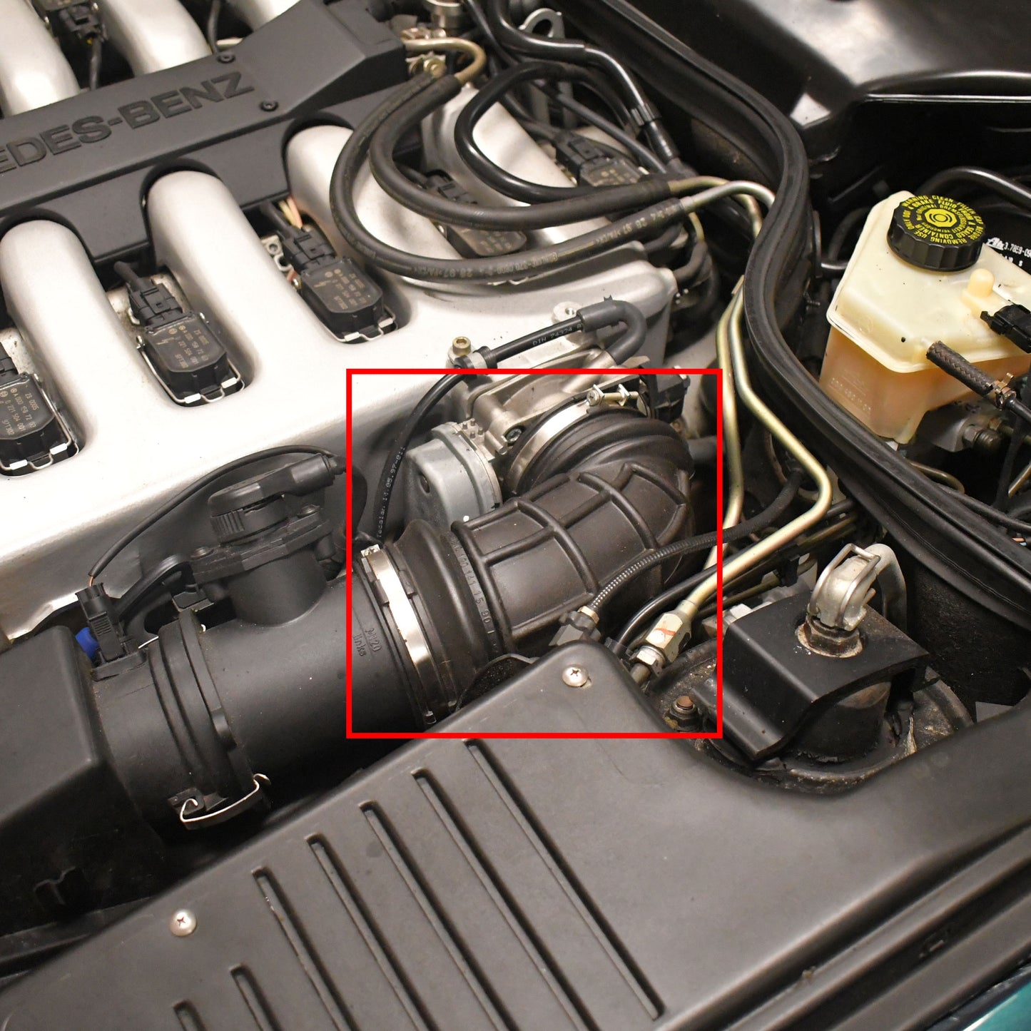 M120 V12 Air Intake Manifold Housing Hose Genuine Mercedes