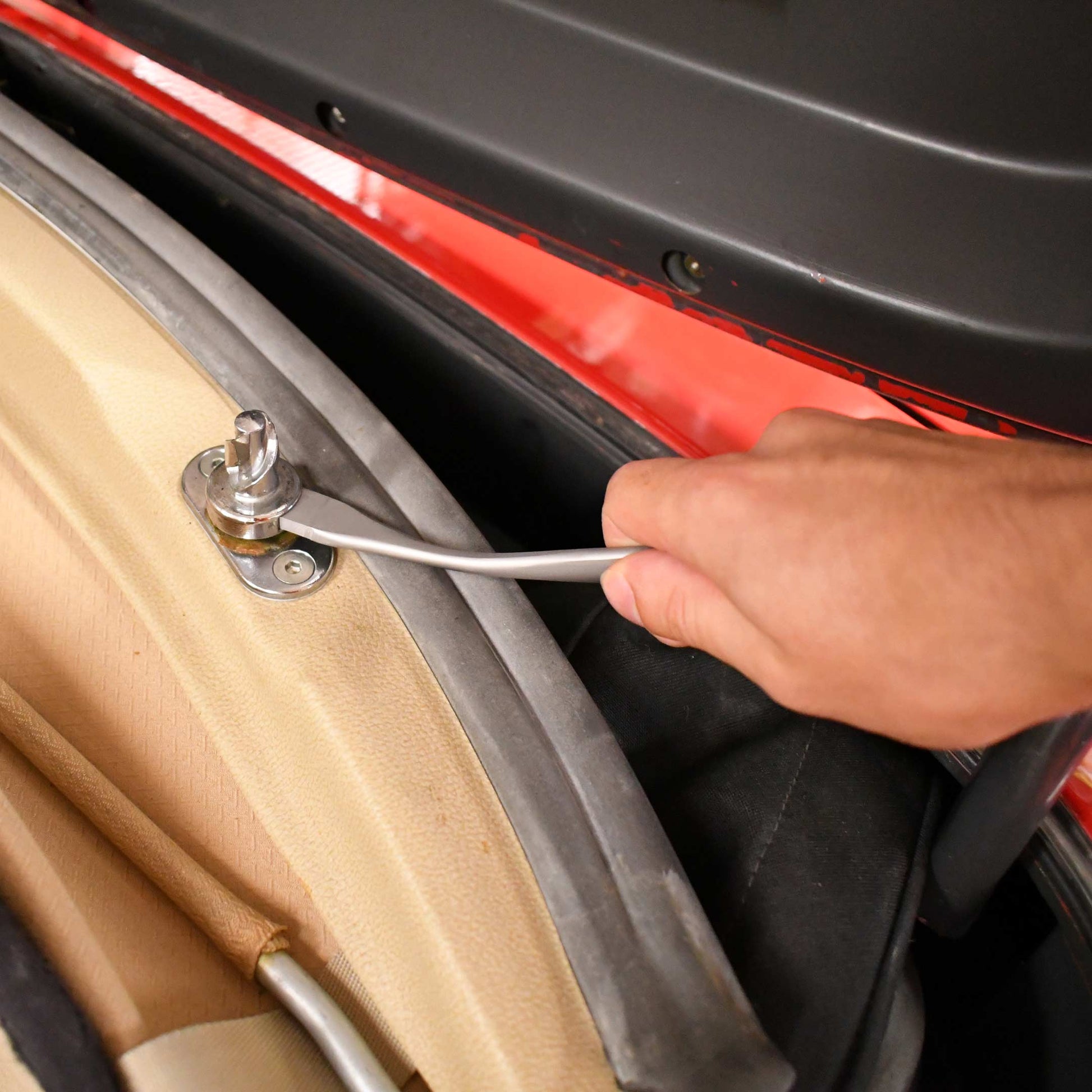 Classic Trim Parts - Hard/Soft Top Release Handle Set - Mercedes-Benz