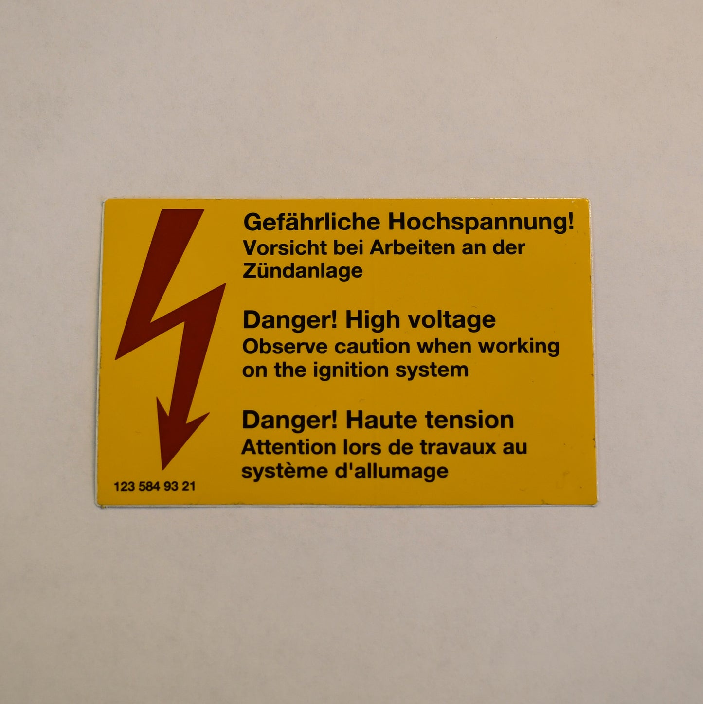 Classic Trim Parts - Air Cleaner Caution Sticker Genuine Mercedes - R107 Models - Mercedes-Benz