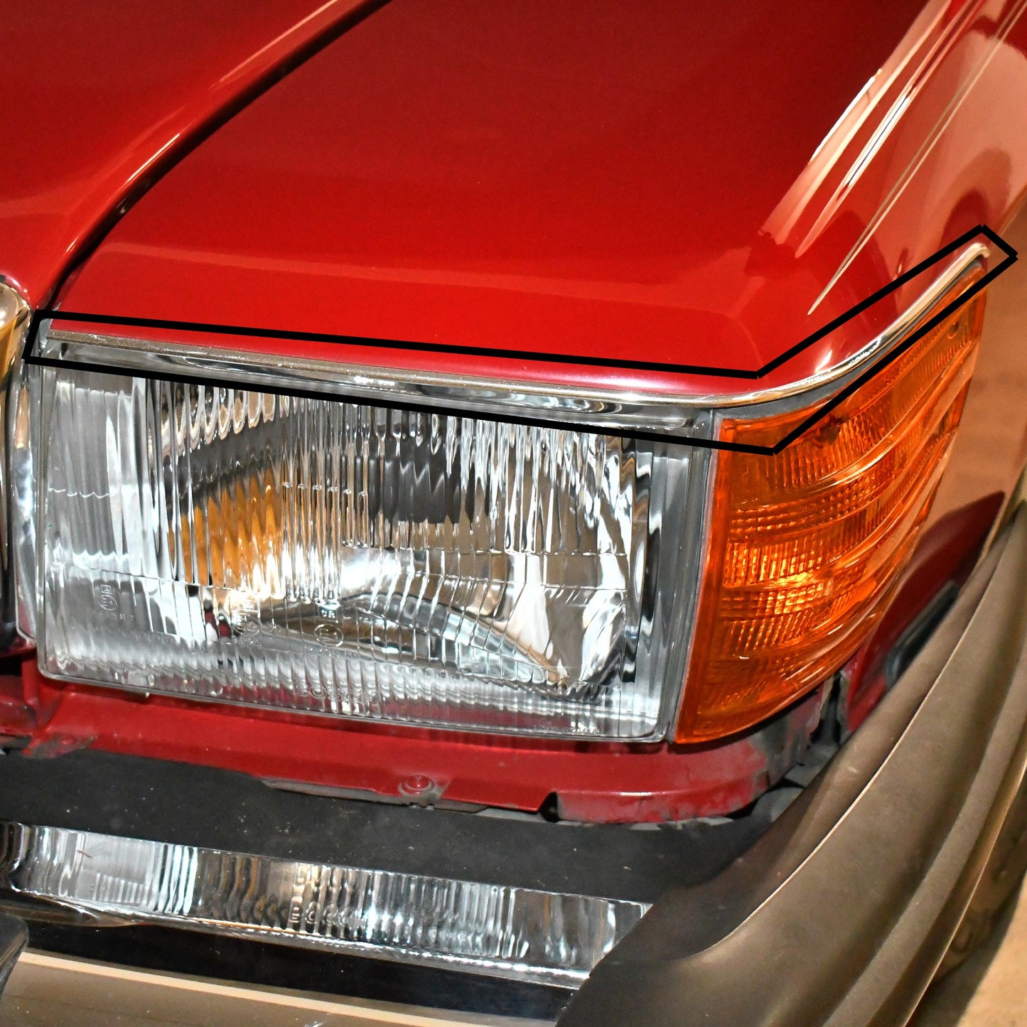 Classic Trim Parts - Chrome Upper Headlight Molding Genuine Mercedes - R107 and C107 Models - Mercedes-Benz