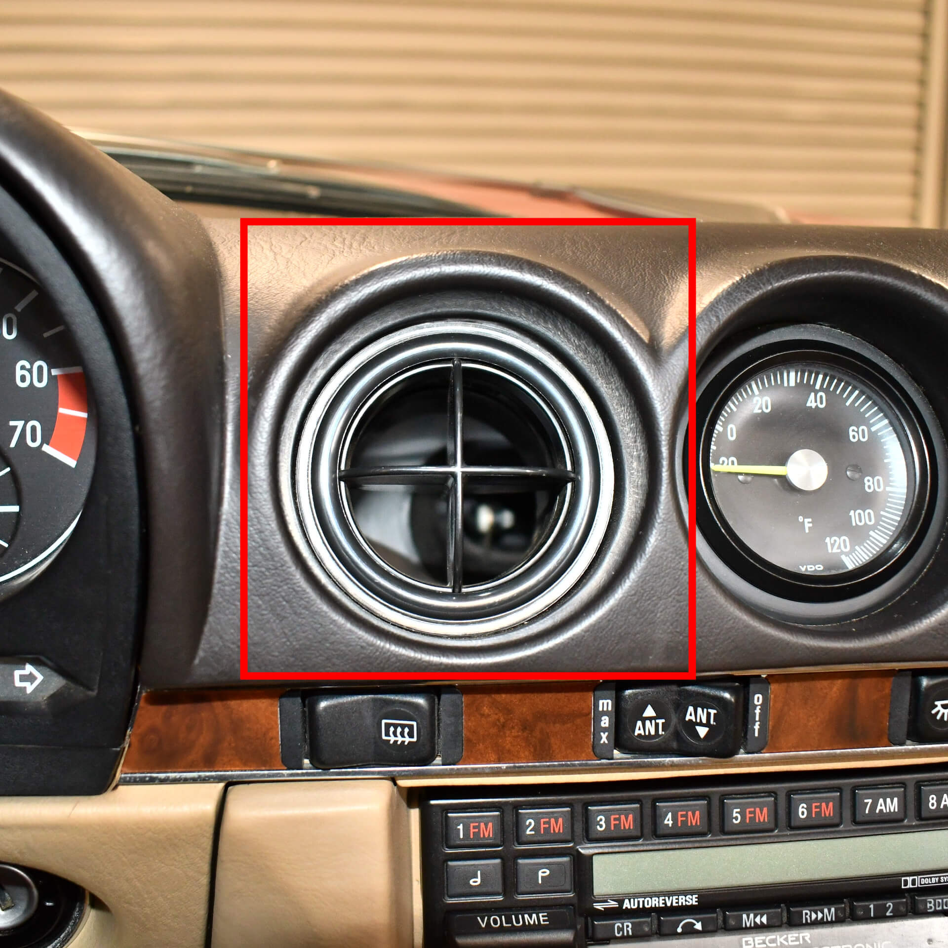 Classic Trim Parts - Front Dashboard A/C Air Vent Genuine Mercedes - R107 and C107 Models - Mercedes-Benz