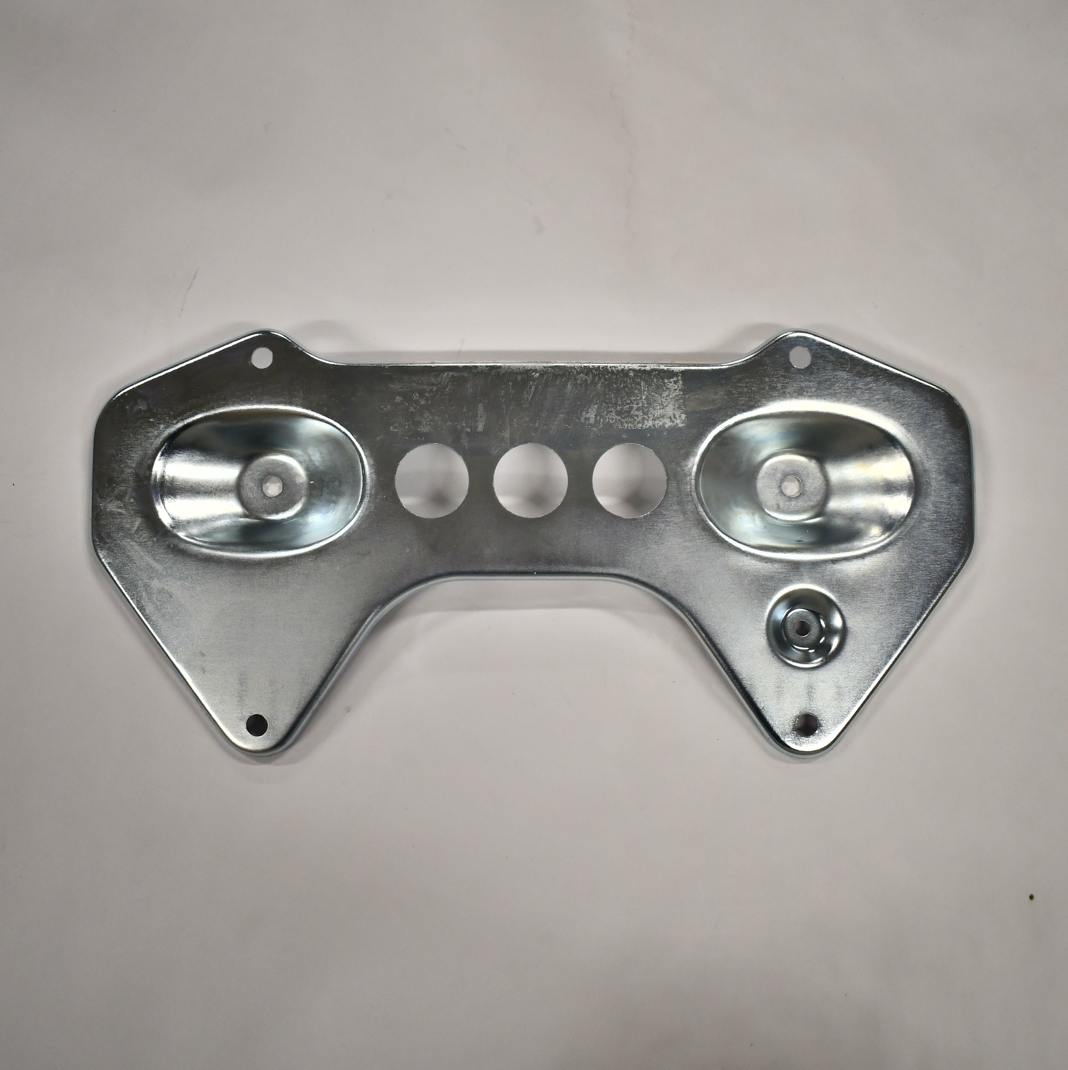 thumbnail image 2 of Evan-Fischer Front License Plate Bracket For 2010-2013 Mercedes Sprinter 2500 2 of 6