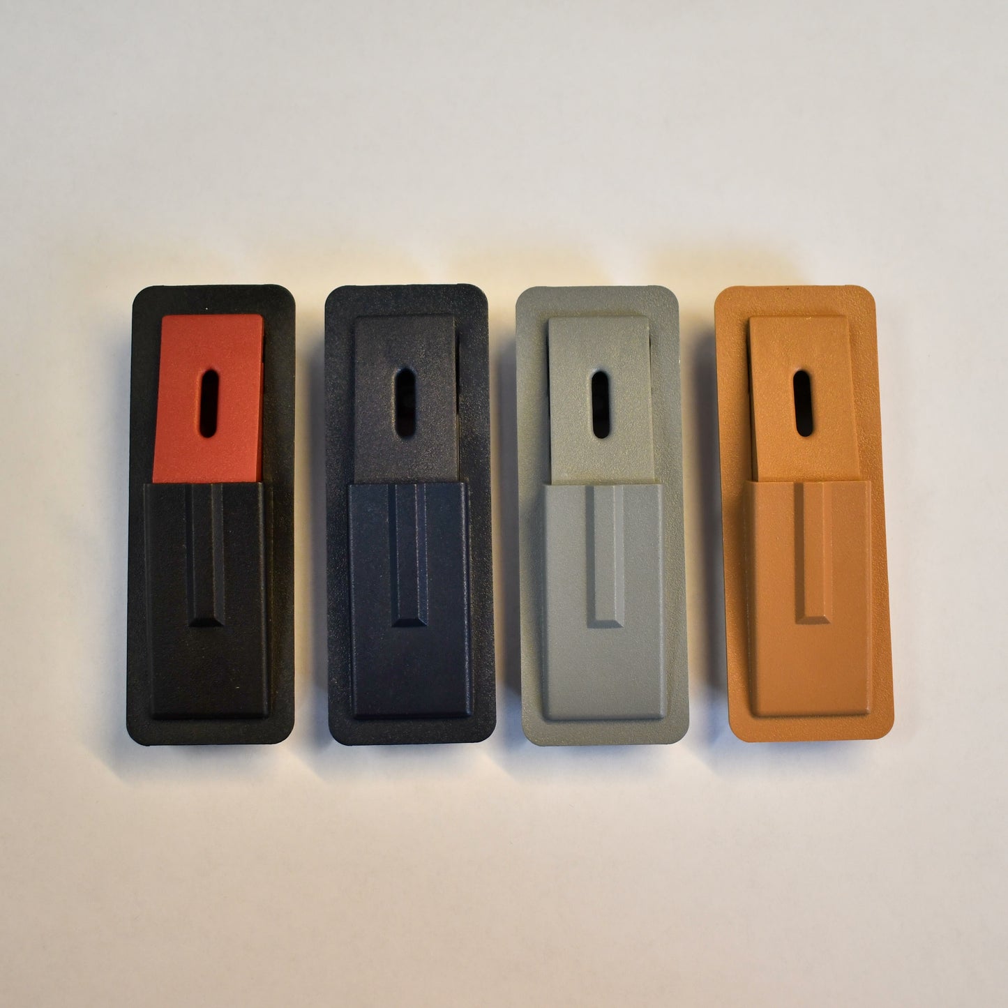 Classic Trim Parts - Plastic Receptacle for Rear Window Heating Element Genuine Mercedes - R129 Models - Mercedes-Benz