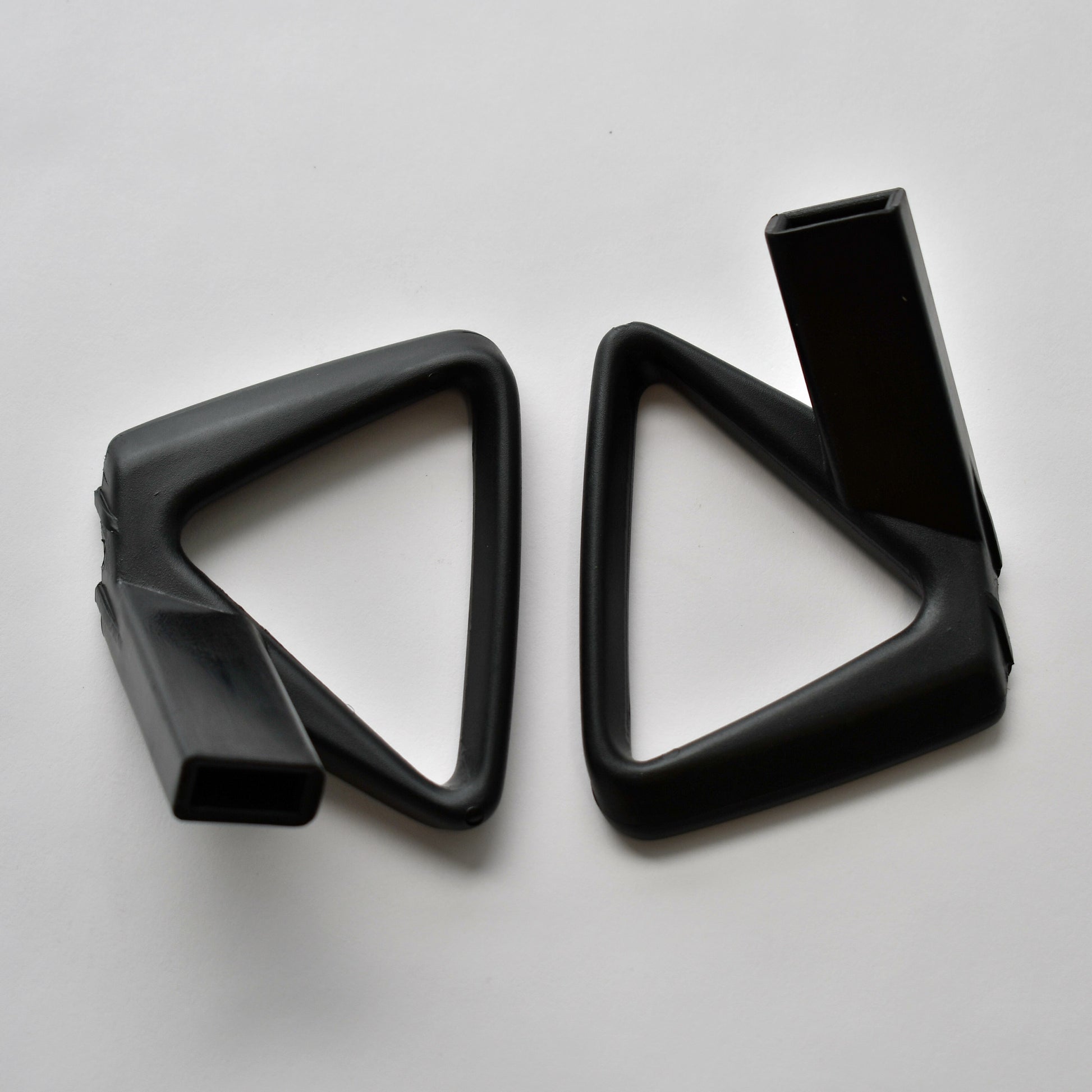 Seat Belt Guide Genuine Mercedes - A124 Models - Classic Trim Parts