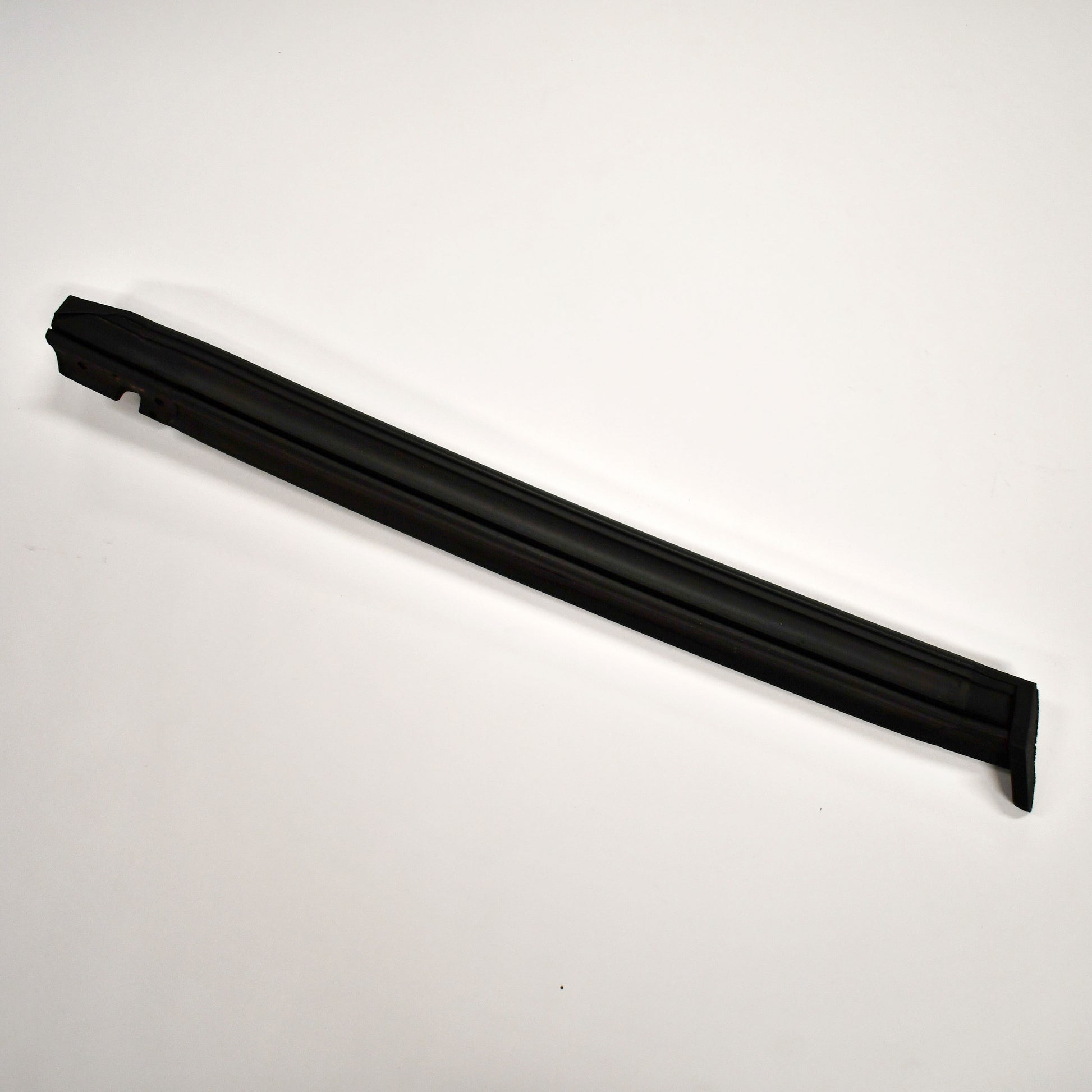 Vertical Convertible Top Window Seal (Left & Right) Genuine Mercedes - R129 Models - Classic Trim Parts