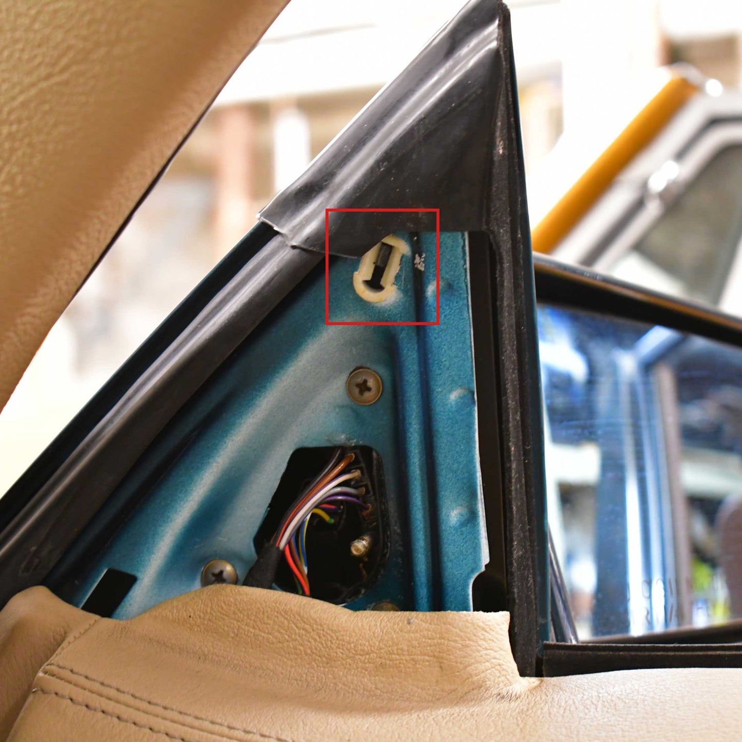 Mercedes R129 Side View Mirror Trim Fastener Clip Location