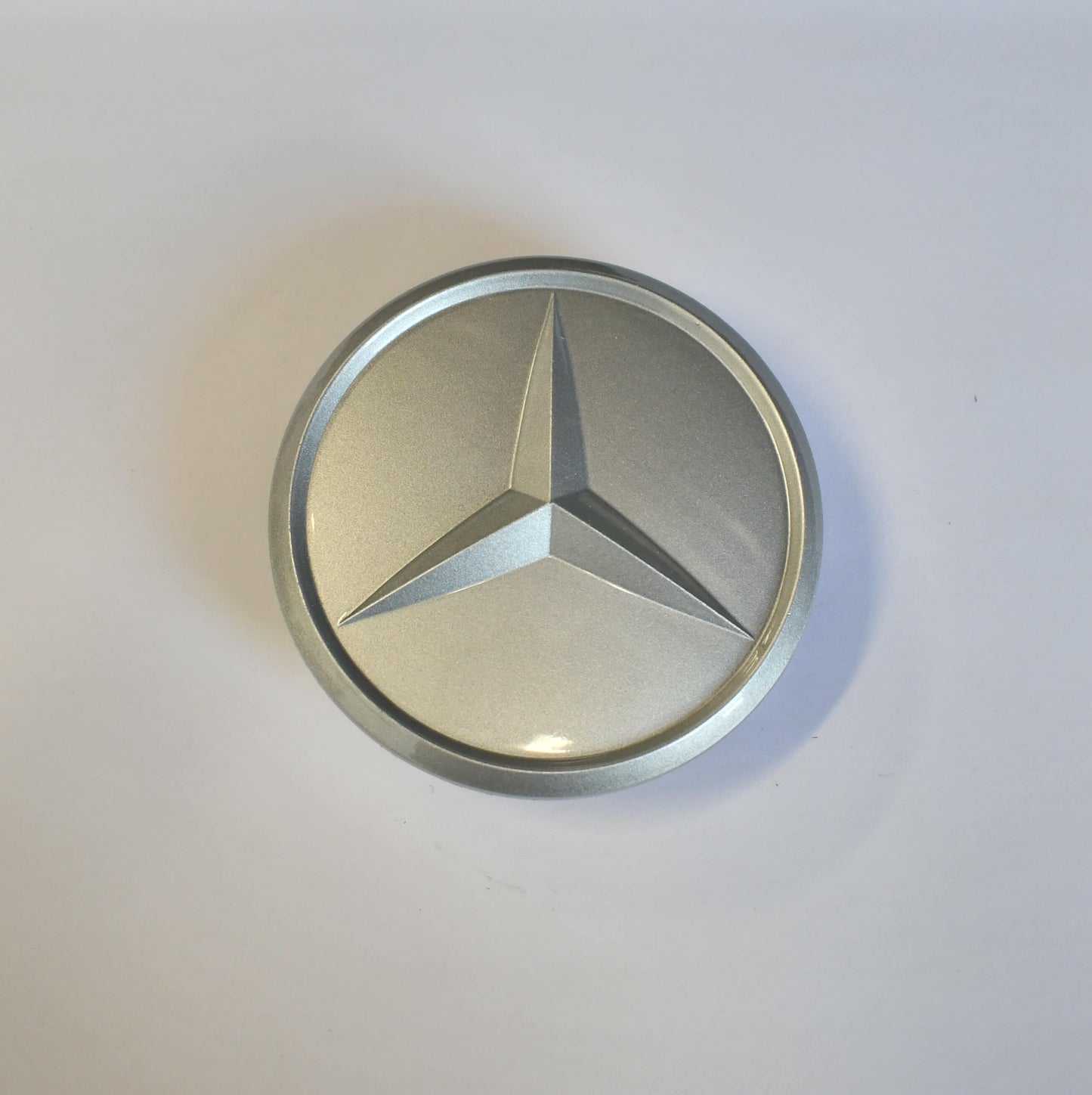 Classic Trim Parts - Hub Cap for Alloy Wheel Genuine Mercedes - R107, C107, W116, and W126 Models - Mercedes-Benz